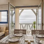 Les Tamaris - With Sea View - شقة *