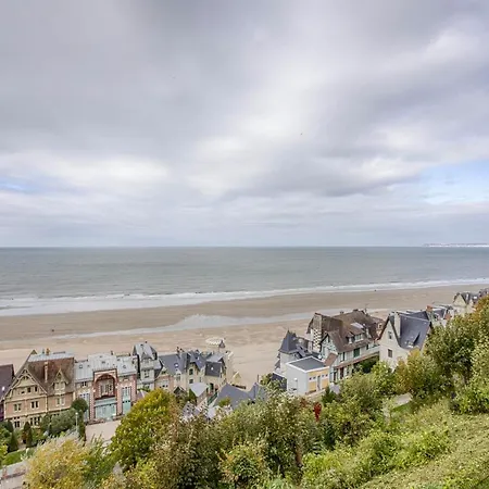 Les Tamaris - With Sea View - *