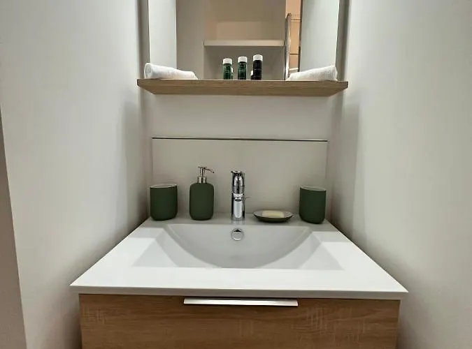 Les Tamaris - With Sea View - Lejlighed